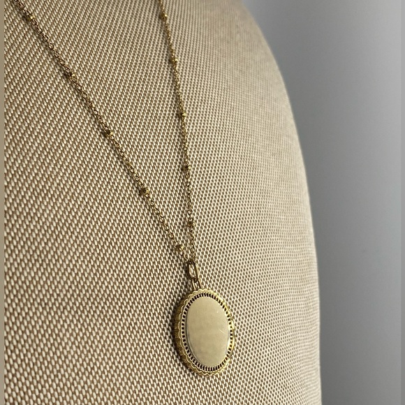 Gold Pendant Adjustable Necklace - Picture 3 of 3
